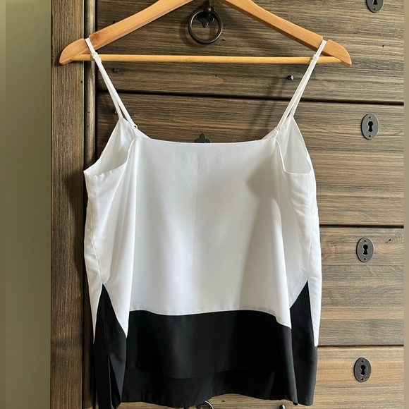 Banana Republic Black and White Cami, size Small - Picture 3 of 5